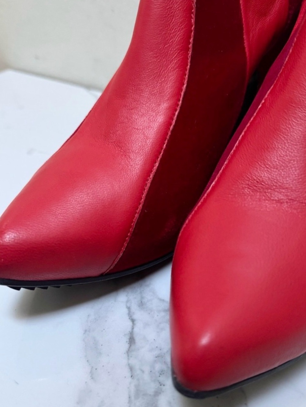 John Fluevog Fast Cars Le Mans Platform Red Velvet Chelsea Boots - Picture 10 of 13